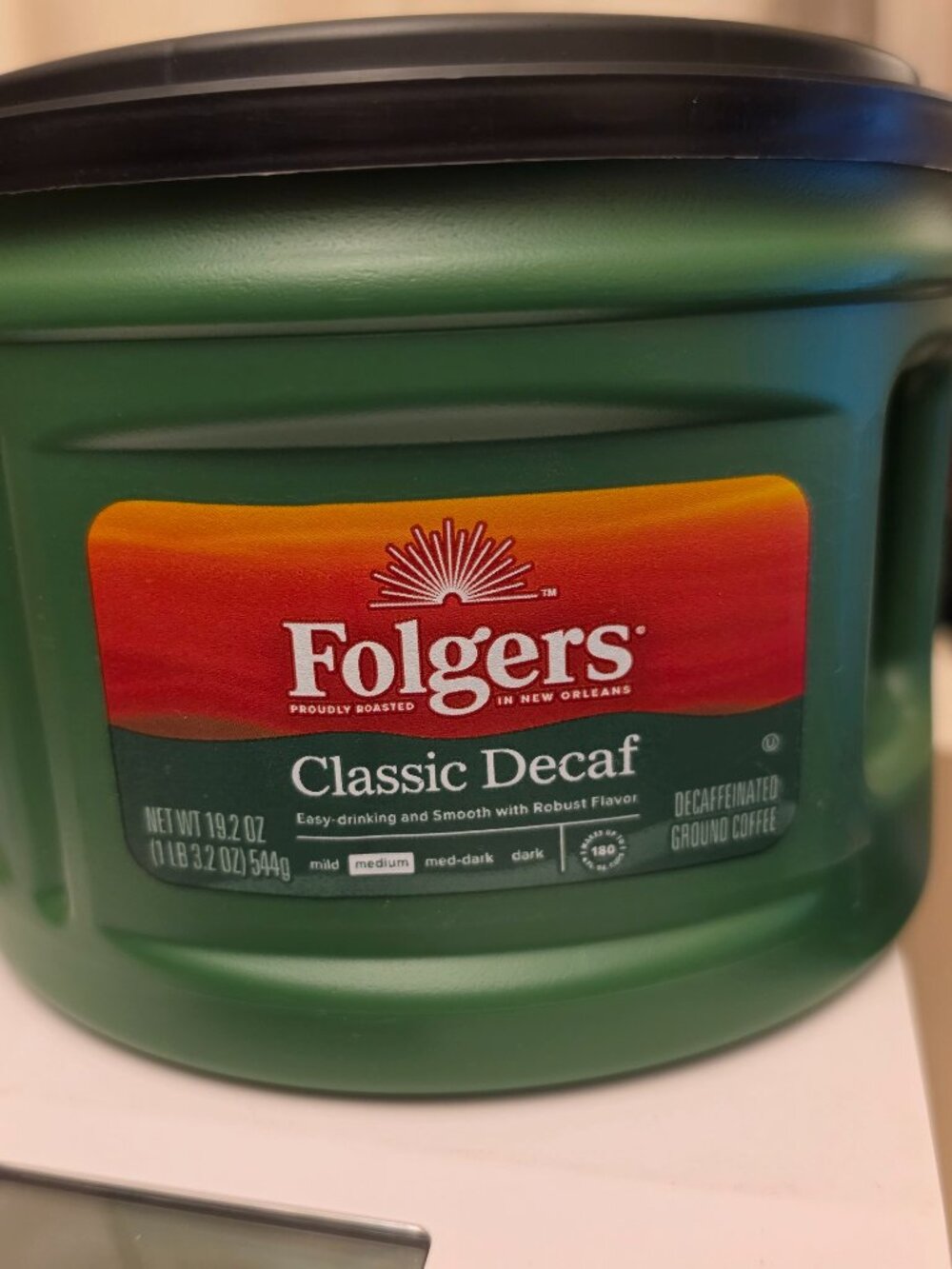Brand New Folgers Classic Medium Roast Decaf ground 19.2oz/1lb 3.2oz coffee